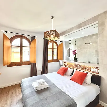 Сasa de vacaciones Unique House - Private Spa&pool -stayinseville *