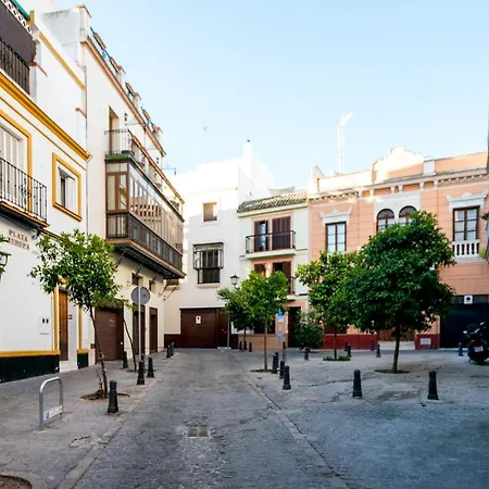 Unique House - Private Spa&pool -stayinseville Сasa de vacaciones Sevilla