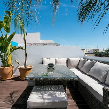 Сasa de vacaciones Unique House - Private Spa&pool -stayinseville