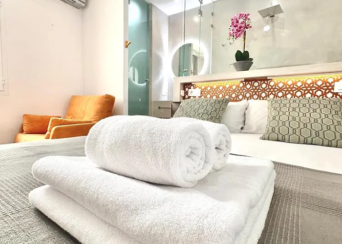 Unique House - Private Spa&pool -stayinseville * Σεβίλλη