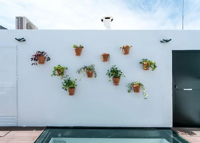 Unique House - Private Spa&pool -stayinseville