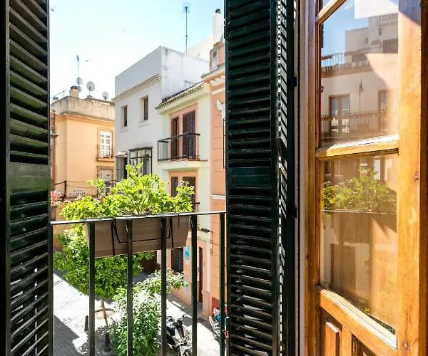 Unique House - Private Spa&pool -stayinseville Σεβίλλη